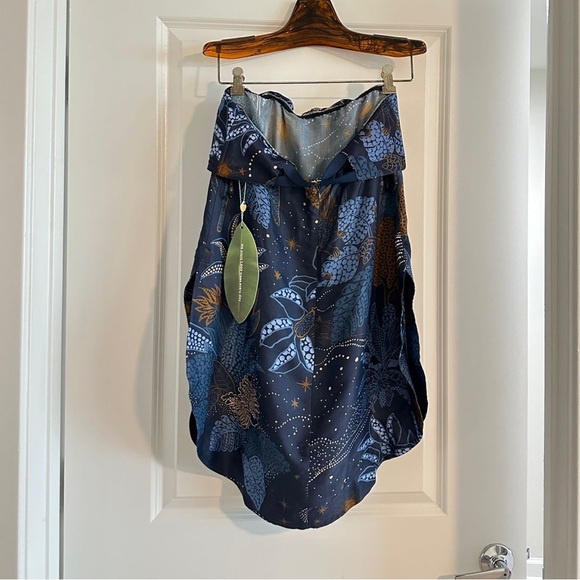 Farm Rio Navy Blue Night Jungle Strapless Blouse - Picture 8 of 9